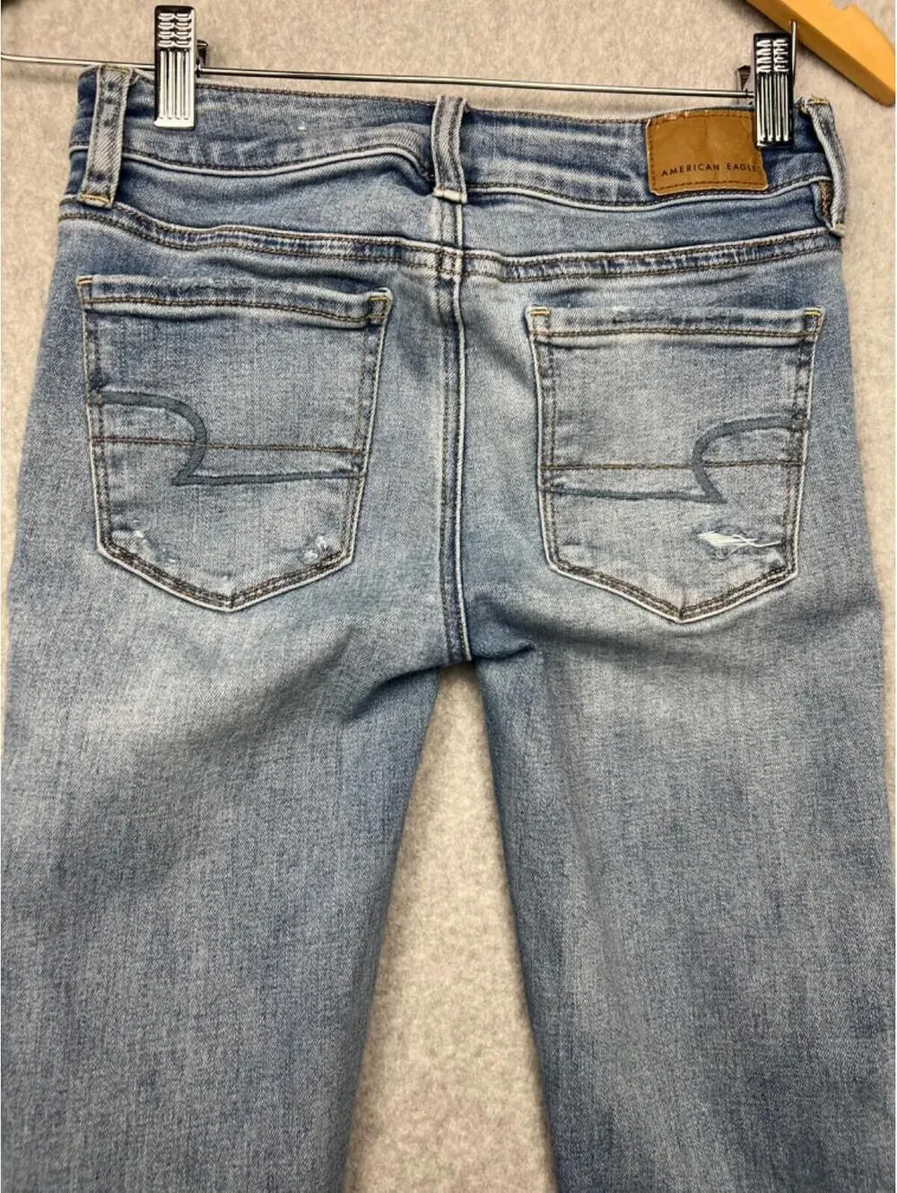 American Eagle High Rise Jegging Denim Jeans Womens Size 00S Distressed